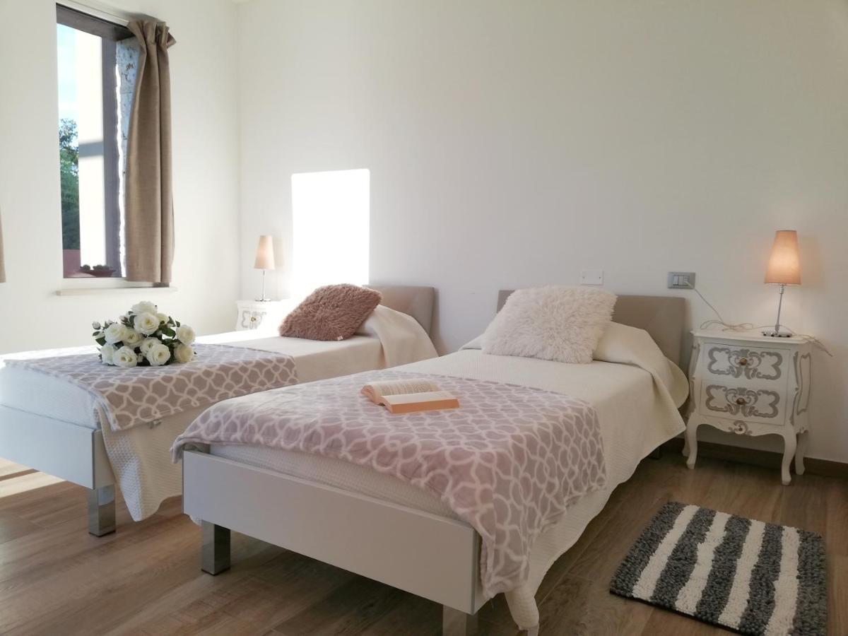 לאזיסה B&B Villa Peler מראה חיצוני תמונה