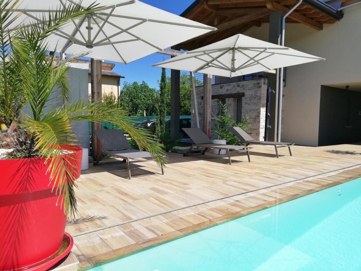 לאזיסה B&B Villa Peler מראה חיצוני תמונה