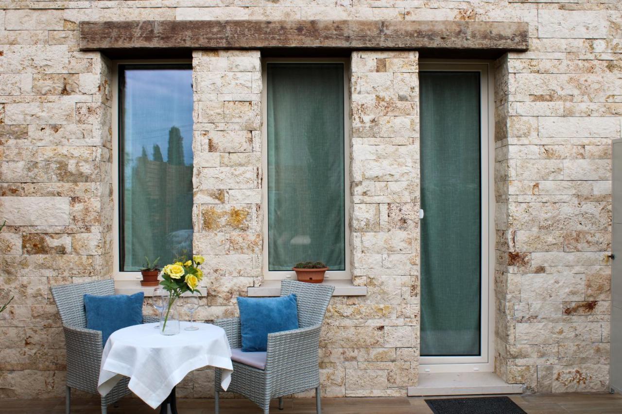לאזיסה B&B Villa Peler מראה חיצוני תמונה