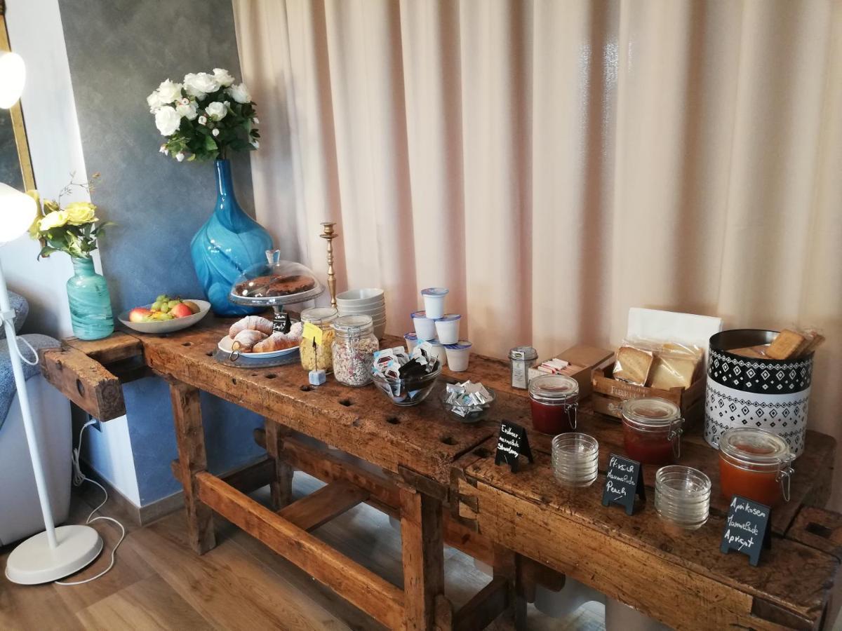 לאזיסה B&B Villa Peler מראה חיצוני תמונה